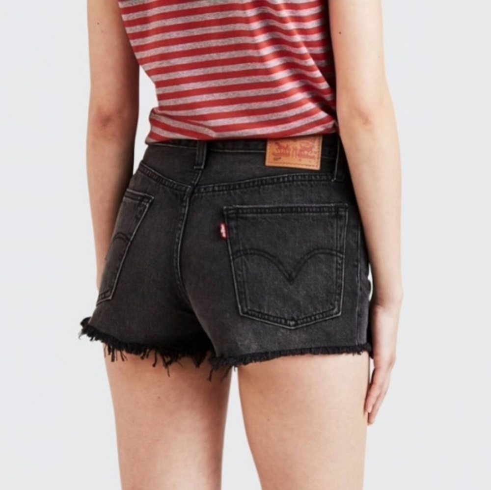 Levi's denim shorts black washed Distressed size W25 Summer Shorts
